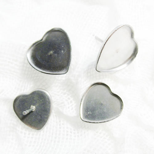 ステンレス　ピアス　ハート　スタッド