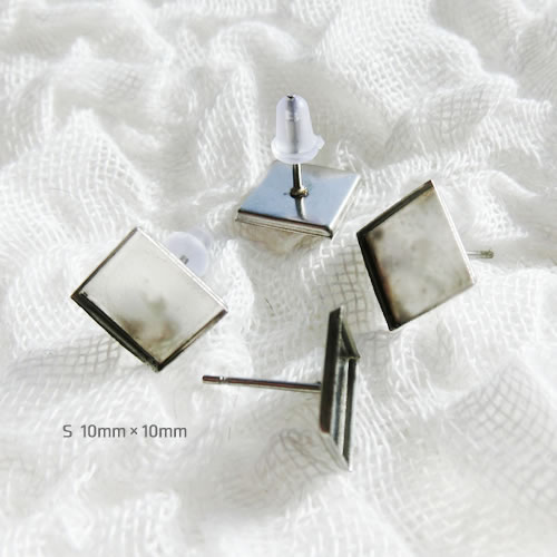 dg-stpi05 ピアス　四角 スクエア