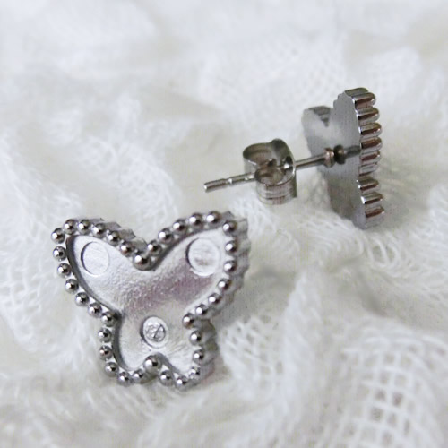 スタッドピアス23 蝶 ちょう バタフライ ステンレス