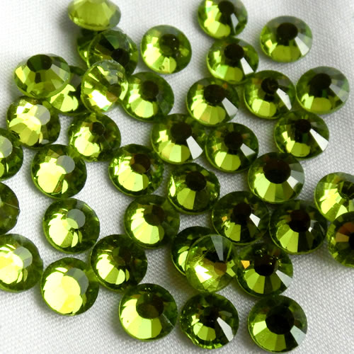 高品質ガラス フラットストーン オリバイン