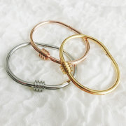 ステンレス ネジ開閉式 ブレス バングル36