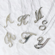 ステンレス ネックレス 08 イニシャル