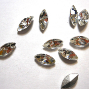 クリスタル・ビジュー・ファンシーストーン10個セット！