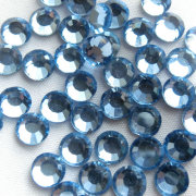 高品質ガラス フラットストーン ライトサファイア