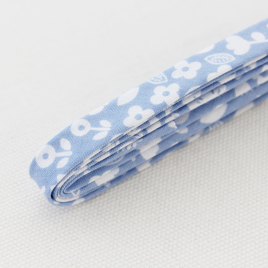 バイアステープ/12mm巾・ふちどり(４ツ折)　24 Good windy day　【2.5m巻】　バイヤステープ/コットン/裾上げ/縁しまつ/縁どり/入園入学　【デコレクションズ】【メール便対応】