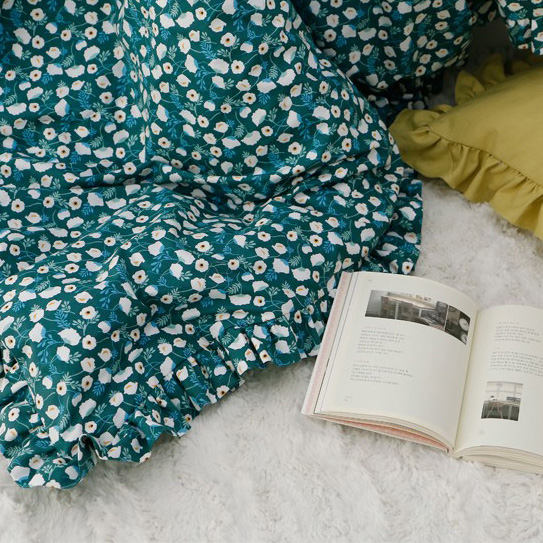 生地 布 入園入学 北欧風　≪ Pure camellia ≫　　コットン/幅110cm　デコレクションズオリジナル　【10cm単位販売】