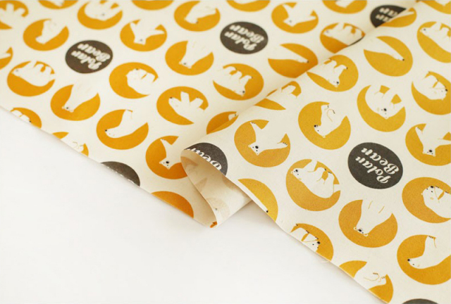 生地・布 ≪ シロクマ - yellow ≫ コットン/幅110cm 【10cm単位販売】【メール便OK】