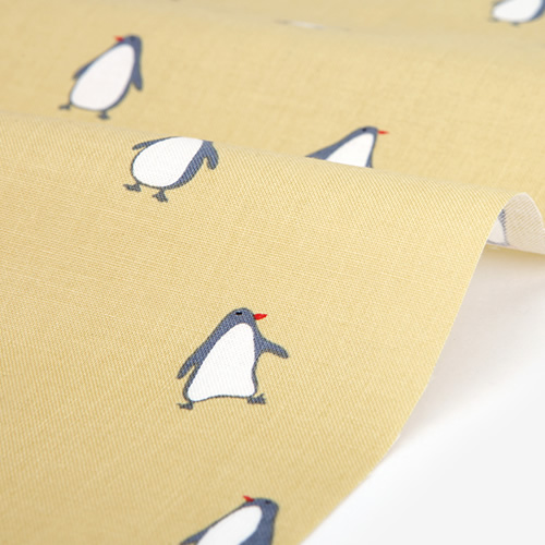 生地 布 入園入学 北欧風　≪ Penguin - yellow  ≫　　コットン/幅110cm　デコレクションズオリジナル　【10cm単位販売】