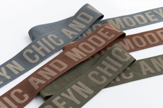 ロゴテープ 50mm幅 1.5m巻 CHICK AND MODEYN【メール便対応】