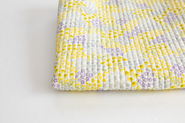 WILDFLOWER - flower bed ラインキルティング生地（両面キルティング