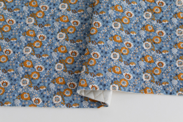 バニーズ ラン キルティング 【デコレクションズ オリジナル生地・布