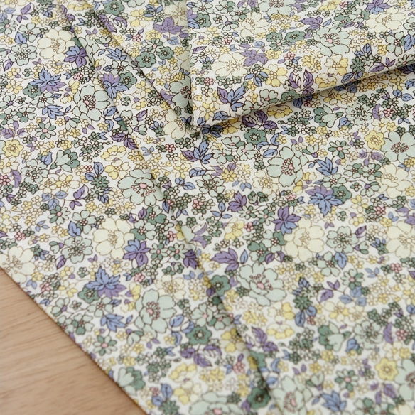 生地・布・入園入学　≪ FORGET ME NOT - yellow ≫　　コットン/幅110cm　【10cm単位販売】