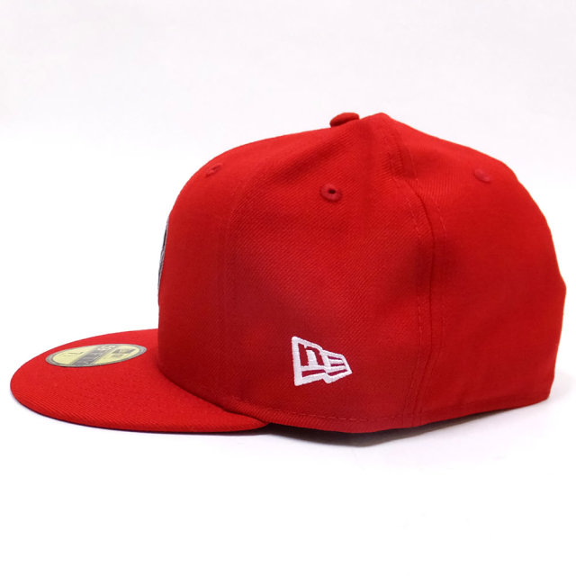 NEW ERA ニューエラ コラボ フラットバイザーキャップ 59FIFTY ゲゲゲの鬼太郎 目玉おやじ ニューエラキャップスタイル スカーレット 11785103