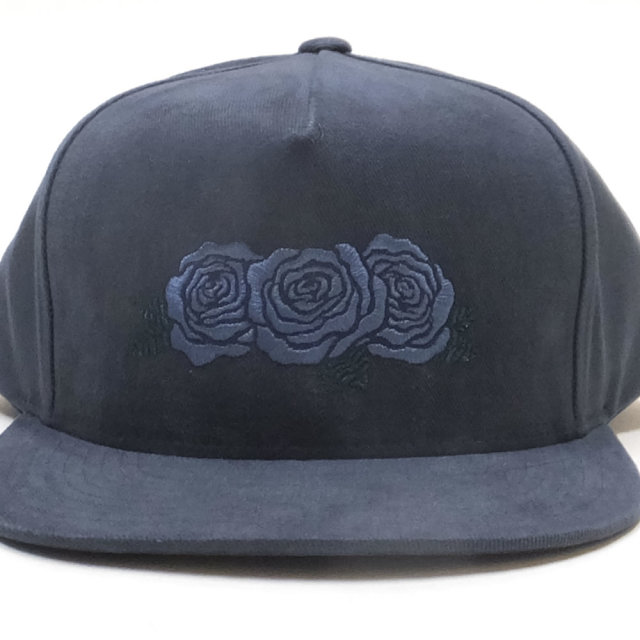 HUF ハフ フラットバイザーキャップ TRIPLE ROSE SNAPBACK HT00284