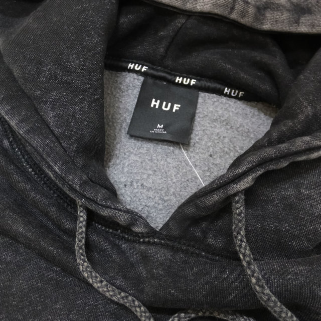 HUF ハフ プルオーバーパーカー SERIF STACK FW PULLOVER HOODIE PF00088
