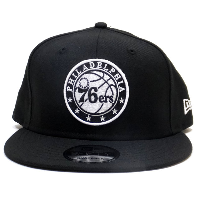 NEW ERA ニューエラ フラットバイザーキャップ 9FIFTY フィラデルディア・セブンティシクサーズ ブラック×ホワイト 11876724