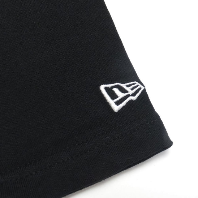 NEW ERA ニューエラ 半袖Tシャツ コットン Tシャツ ウッドランドカモ バイザーステッカー ブラック 11556777