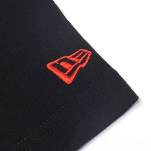 NEW ERA ニューエラ 半袖Tシャツ コットン ポケット Tシャツ ブラック レッドフラッグ 11901360