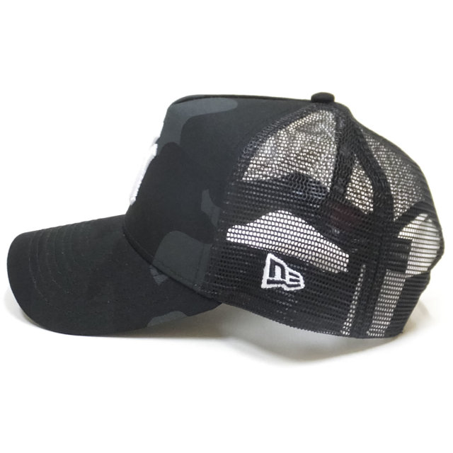 NEW ERA ニューエラ カーブバイザーキャップ 9FORTY A-Frame トラッカー ニューヨーク・ヤンキース ウッドランドカモ ブラック × スノーホワイト ブラックアンダーバイザー 11899212