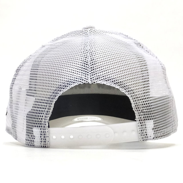 NEW ERA ニューエラ カーブバイザーキャップ 9FORTY A-Frame トラッカー ニューエラ ニューヨーク 1920 パイル ホワイト × スノーホワイト 11899213