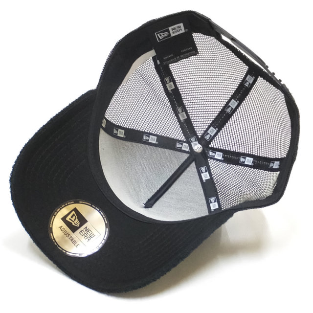 NEW ERA ニューエラ カーブバイザーキャップ 9FORTY A-Frame トラッカー ニューエラ ニューヨーク 1920 パイル ブラック × スノーホワイト 11899216