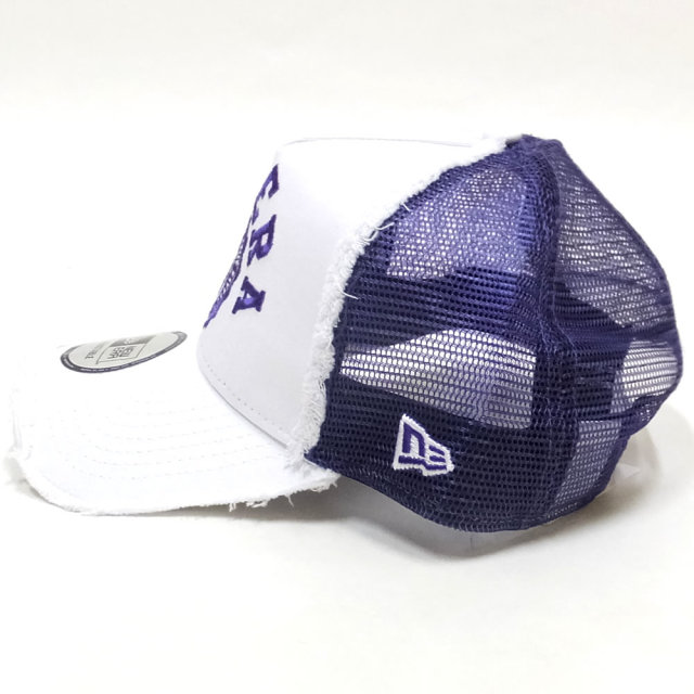 NEW ERA ニューエラ カーブバイザーキャップ 9FORTY A-Frame トラッカー カレッジ ホワイト × パープルメイズ 11899227