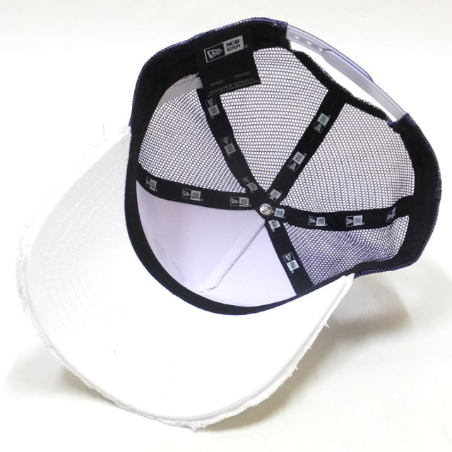 NEW ERA ニューエラ カーブバイザーキャップ 9FORTY A-Frame トラッカー カレッジ ホワイト × パープルメイズ 11899227