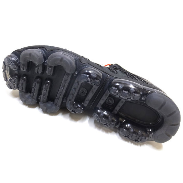 NIKE ナイキ スニーカー AIR VAPOR MAX RUN UTILITY AQ8810-001