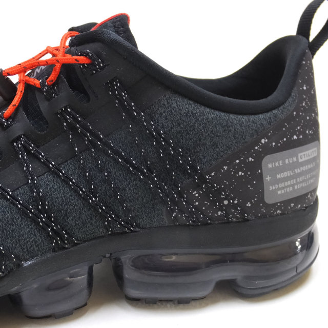 NIKE ナイキ スニーカー AIR VAPOR MAX RUN UTILITY AQ8810-001