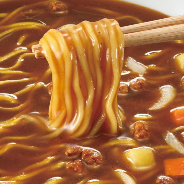 魚藍亭監修 よこすか海軍カレーラーメン ビーフ味12食 ケース販売