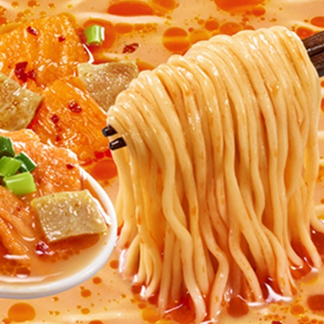 【調理イメージ】スーパーカップ1.5倍　豚キムチラーメン