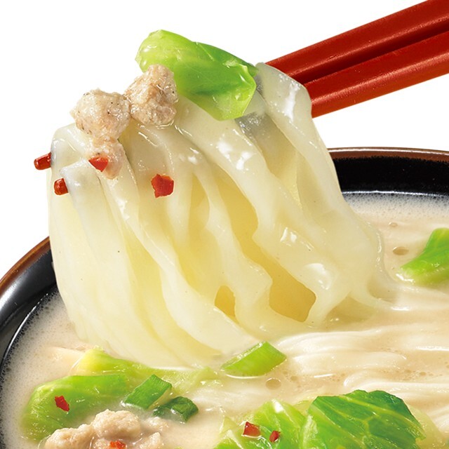 【調理イメージ】だしの旨みで減塩　鶏炊きうどん