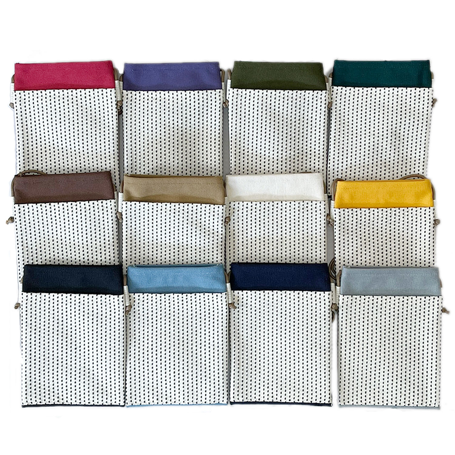 【UPCYCLE】帆前掛け×一本刺し子 スマホショルダー 商品サイズ: 12.5×18.5cm