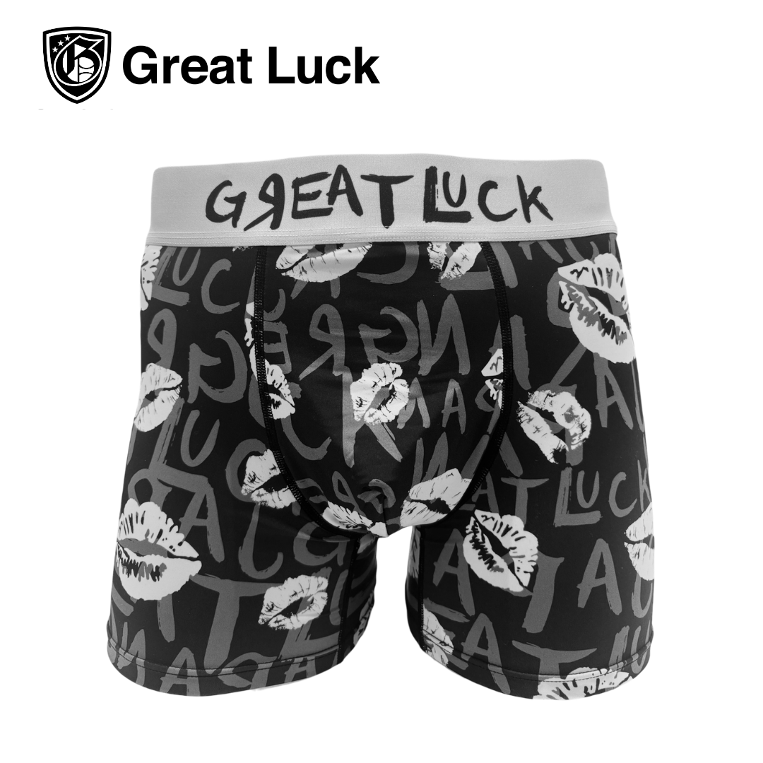 Great Luck(Designed in Japan）/グレイトラック lips ライトグレー