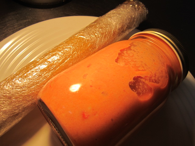 おそらく日本で一番具沢山のパスタソース（ズワイガニのトマトクリームソース)