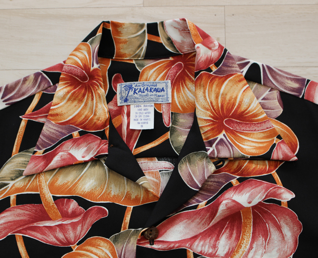 カラカウア アロハシャツ ハワイ製 アンスリウム 黒 通販専門店 デロ
