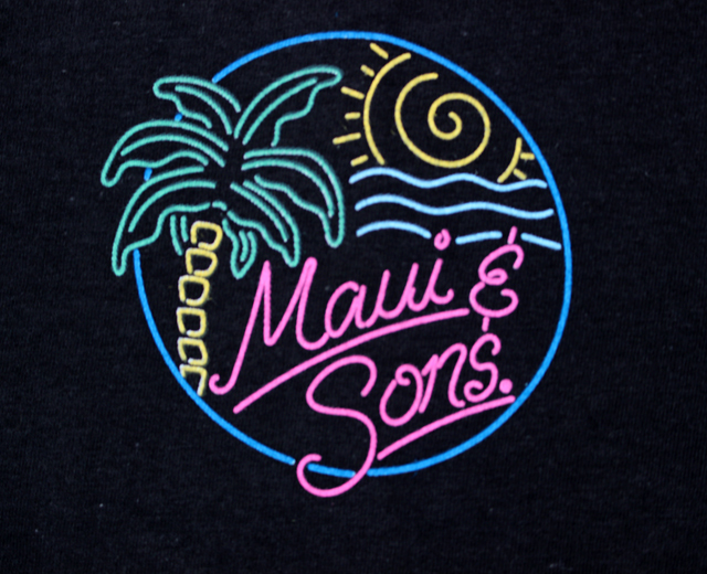 マウイアンドサンズ Mauiandsons Tシャツ