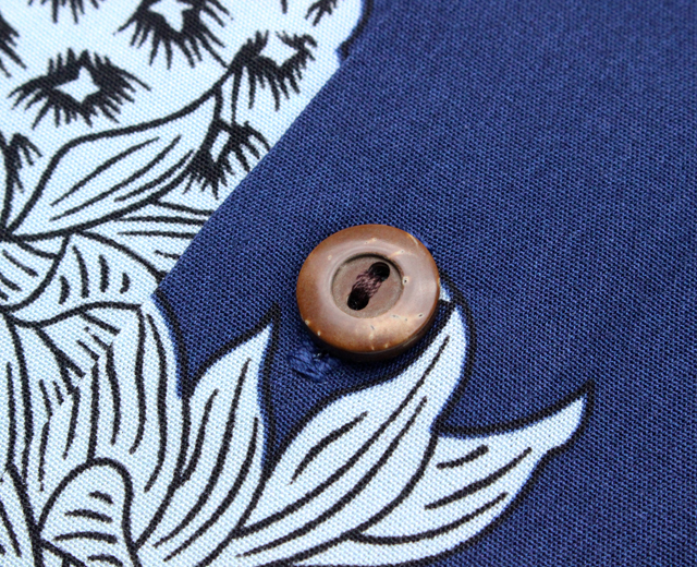 トゥーパーム長袖 アロハシャツ ハワイ製