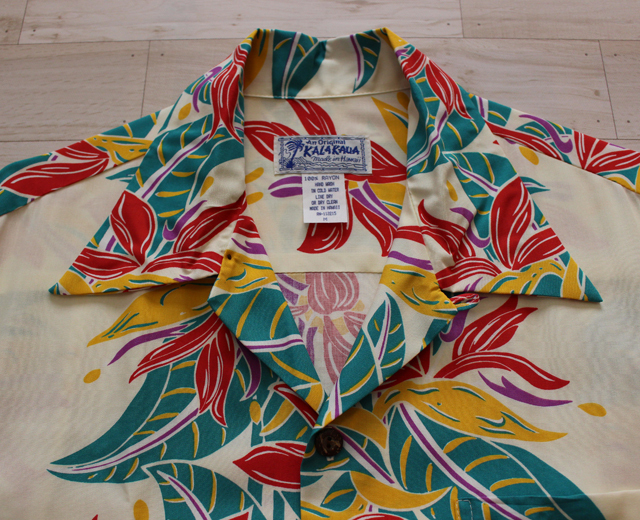 カラカウア　アロハシャツ　ヘリコニア