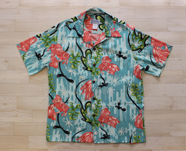 カラカウア　アロハシャツ　金魚