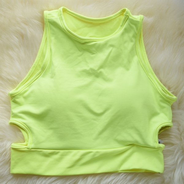 d.i.a. ネオンカラー ゼブラ トップス キャミソール フィットネス