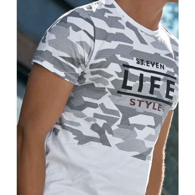 Tシャツ