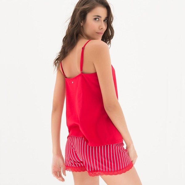 ✨早いもの勝ち✨OMMO ルームウェア　パジャマ　上下セット　赤　マルチカラー mila schon】 60スムースプリント ニット 花柄 パジャマ 婦人