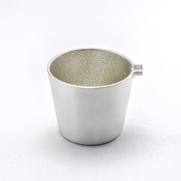 能作 片口 月≪在庫確認後、21営業日程で出荷≫ ( 能作 名入れ有料 母の日 プレゼント 初任給 錫 焼酎グラス 焼酎カップ ビールカップ 保温 高岡銅器 )