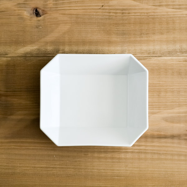 TY Square Bowl White 150mm 1個≪13時までのご注文即日発送(休業日を除く)≫ ( 1616 ／ arita japan あすつく 退職祝い 定年 スクエアボウル 食器 ホワイト 取り皿 小皿 有田焼 )
