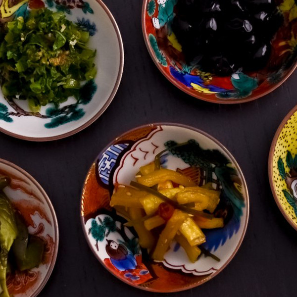 【送料無料】九谷焼 組盃 時代絵2≪約半年で出荷予定≫ ( 時代絵 木箱名入れ有料 ぐいのみ 盃 酒器 猪口 日本酒 九谷焼 )