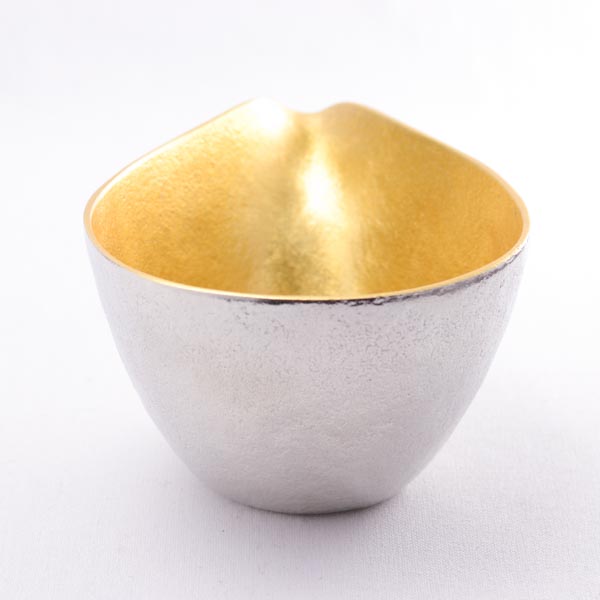 送料無料】 片口 金箔 大 1個 / 能作 初任給 プレゼント 母の日 酒器