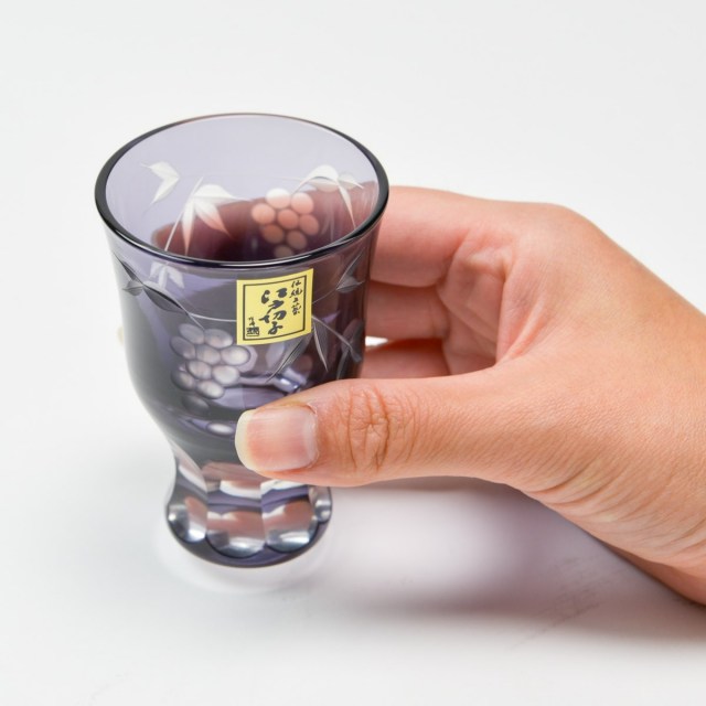 華硝 江戸切子 ペアグラス 冷酒杯 懐石盃 高台盃 ぐい呑み ワイングラス2個 華硝 江戸切子 ペアグラス 冷酒杯 懐石盃 高台盃 ぐい呑み