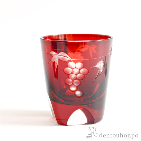 【送料無料】江戸切子 ぶどう切子 ぐい み　赤 江戸切子≪約半年で出荷予定≫ ( 田島硝子 ぐいのみ 盃 酒器 セット 日本酒 江戸切子 )
