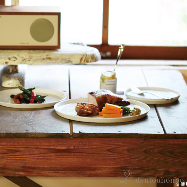 送料無料】 丸皿 彫刻紋 白磁 カンナ彫 中 / プレート おつまみ 料理